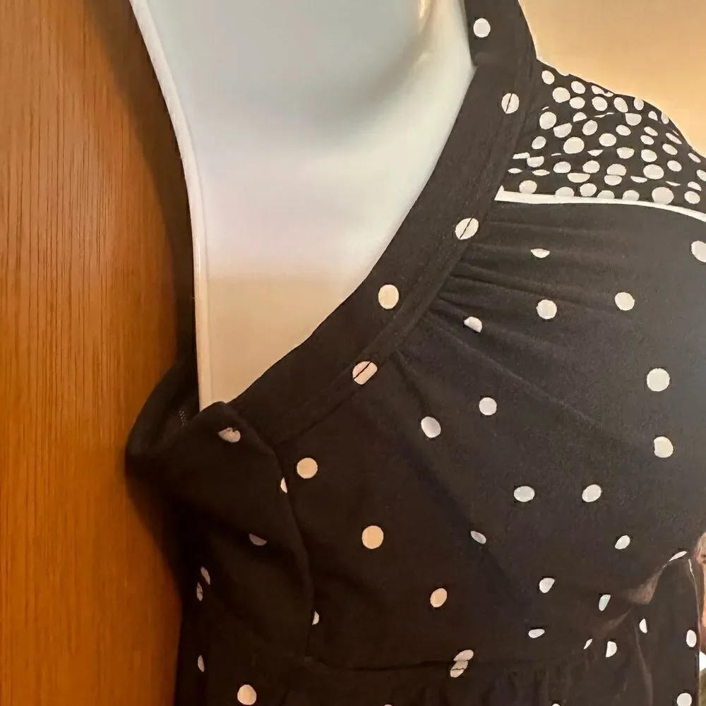 🍃 COCO REEF polkadot tankini top, with underwire and padded bra. 32-34D
